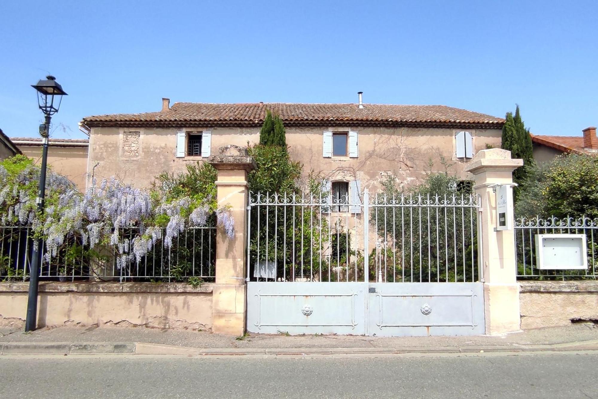 Mas D'Alaure B&B Verquieres Extérieur photo