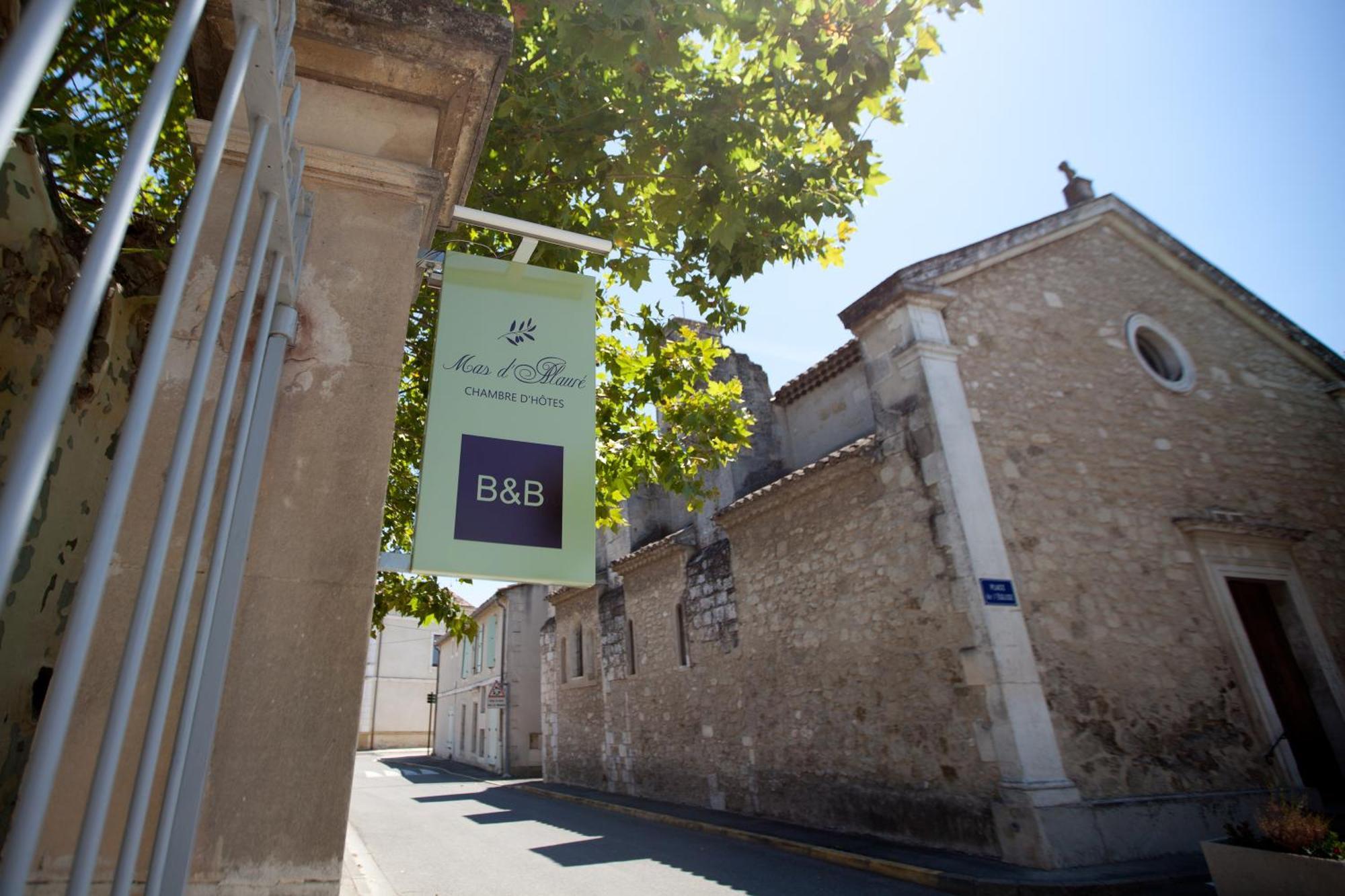 Mas D'Alaure B&B Verquieres Extérieur photo